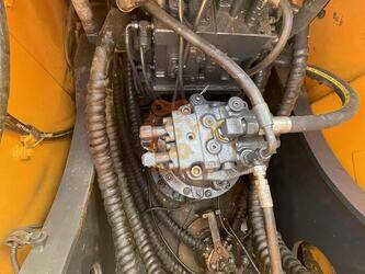 2021-hyundai-r220lc-9-1397105-44448234