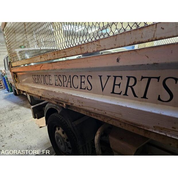 2002 Renault Master-44448259