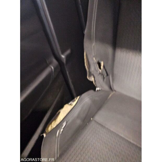 2019 Ford C-MAX-44448278