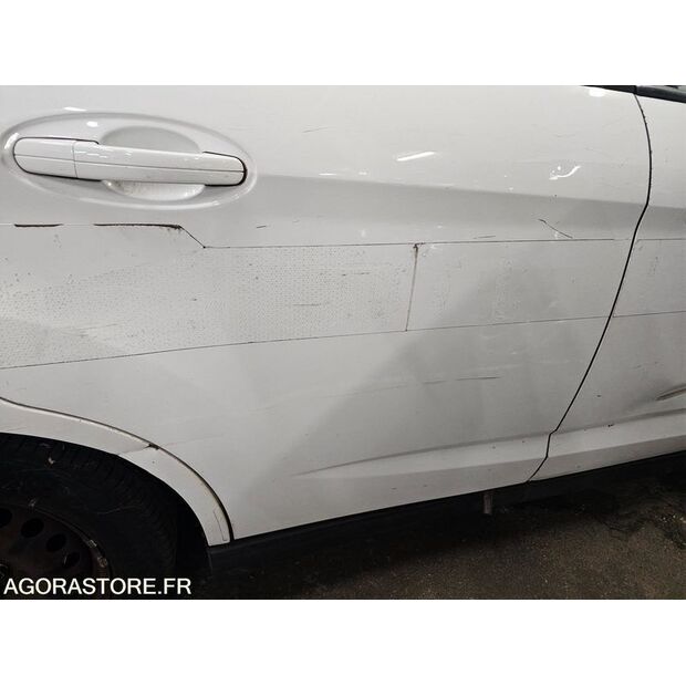 2019 Ford C-MAX-44448295