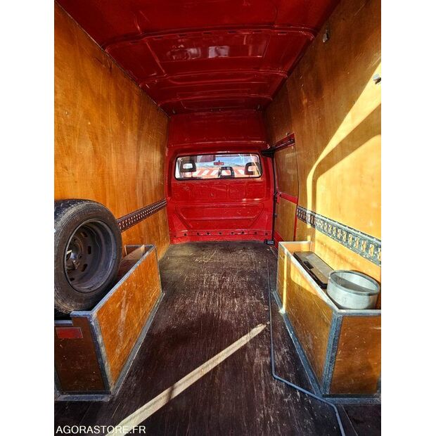 1996 Renault Trafic-44448457