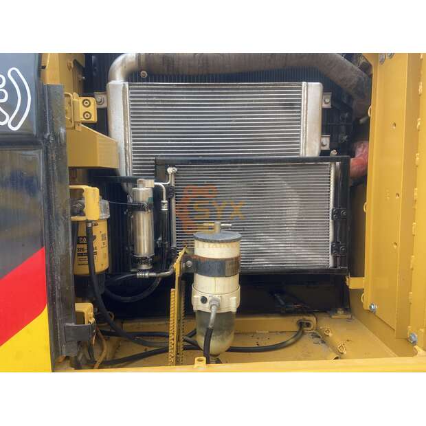 2024 Caterpillar 320D-44448566