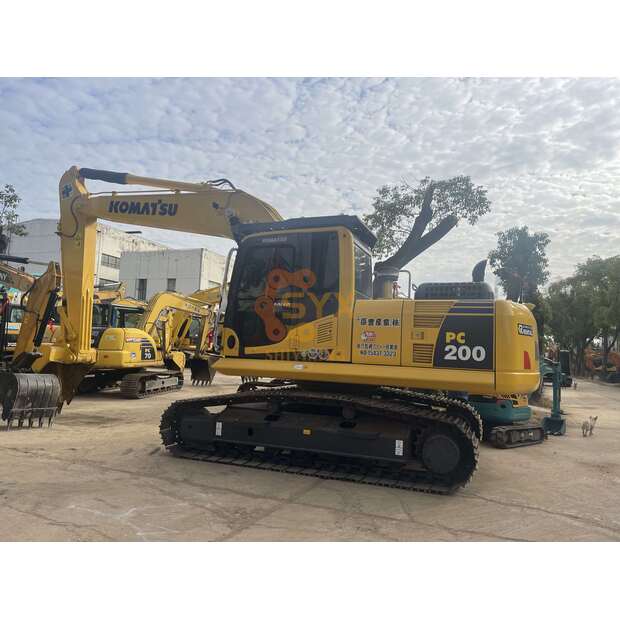 2023 Komatsu PC200-44448586