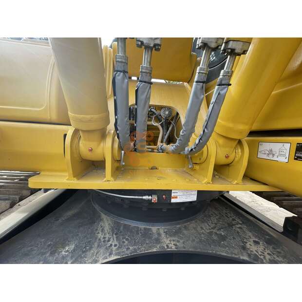 2023 Komatsu PC200-44448592