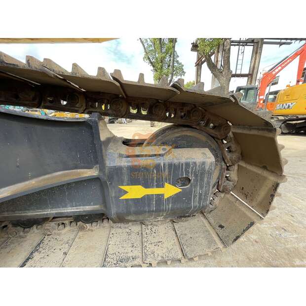 2023 Komatsu PC200-44448602