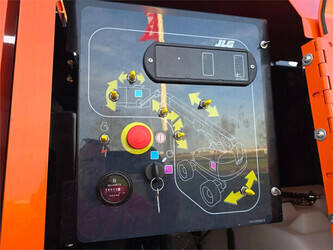 2025-jlg-860sj-44449098