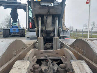 2014-terberg-tt223-1397124-44449245