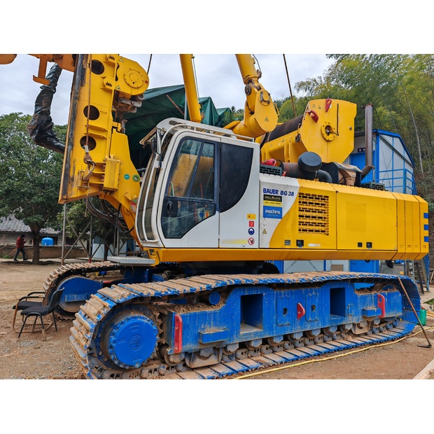 2016 Bauer BG38-44449462