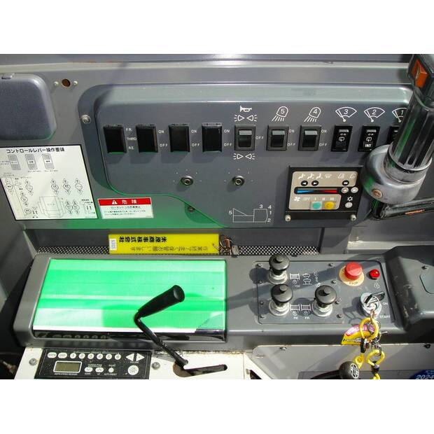 2008 كوبيلكو 7055-3F-44449472