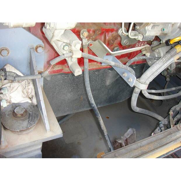 2008 كوبيلكو 7055-3F-44449500