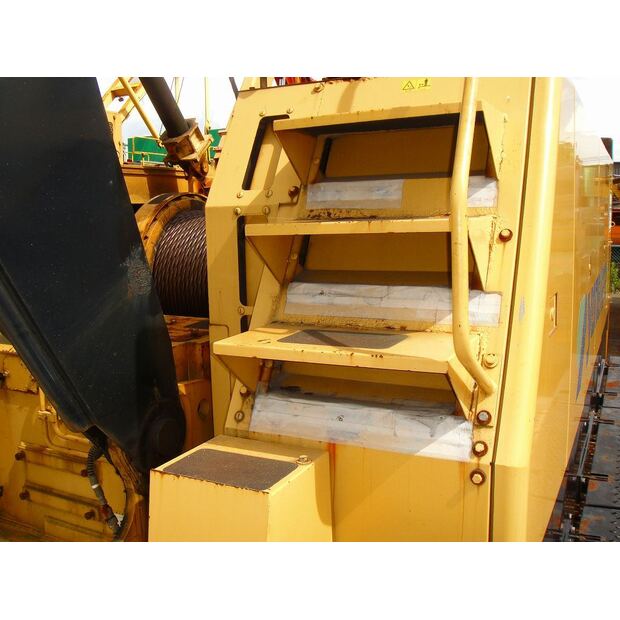 2008 كوبيلكو 7055-3F-44449508