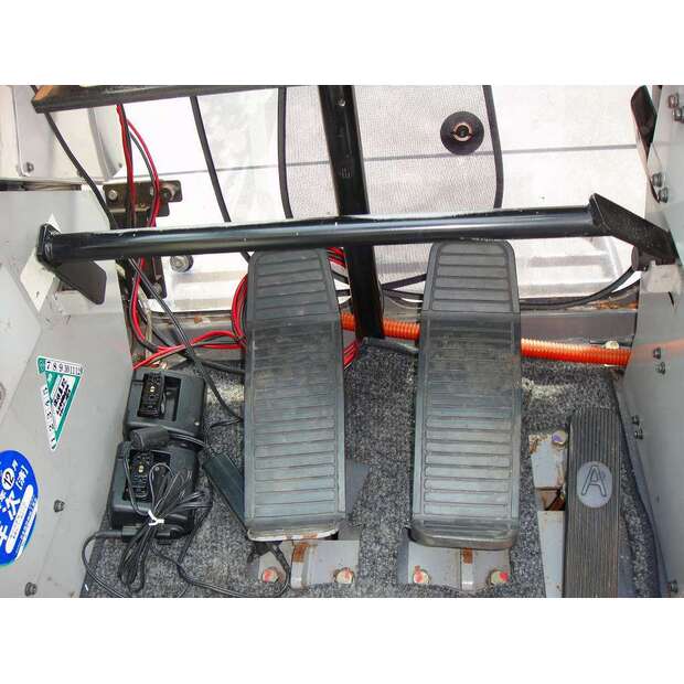 2008 كوبيلكو 7055-3F-44449527