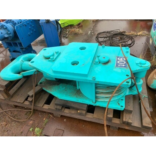 2016 كوبيلكو 7090G-44449587