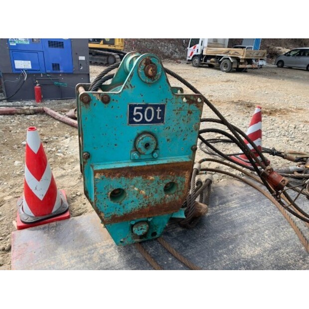 2016 كوبيلكو 7090G-44449588