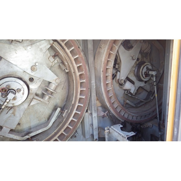 1993 KOBELCO 7150-44449623