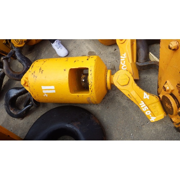 1993 KOBELCO 7150-44449629