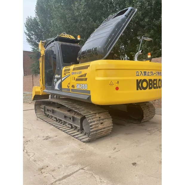 2023 KOBELCO SK250-44449700