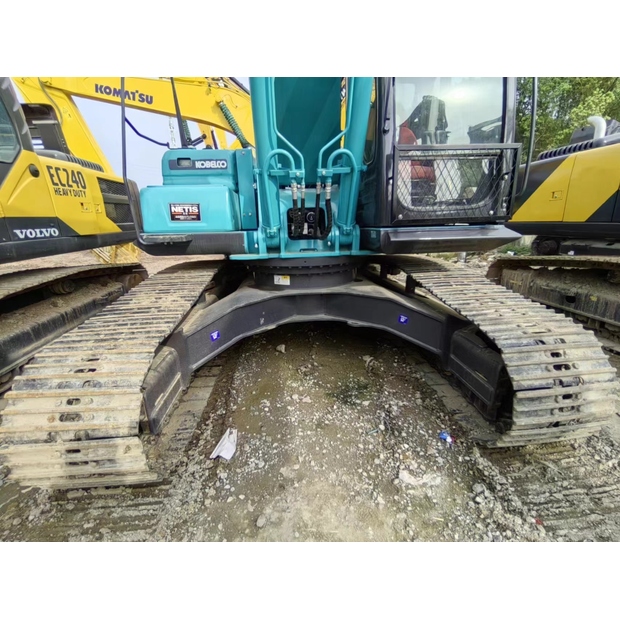 2023 كوبيلكو SK260-44449818