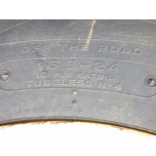 2014 كوماتسو WR12-6-44449869