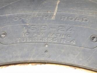 2014-komatsu-wr12-6-44449869