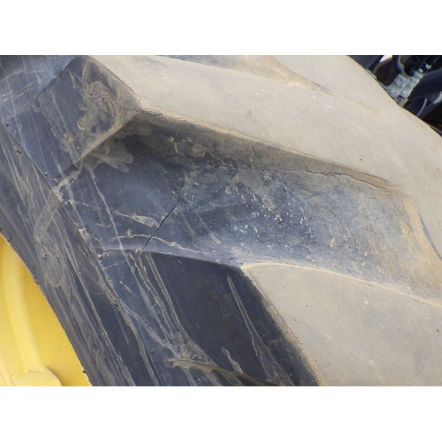 2014 كوماتسو WR12-6-44449875