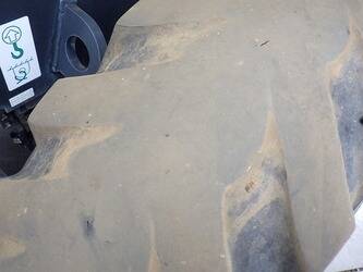 2014-komatsu-wr12-6-44449877