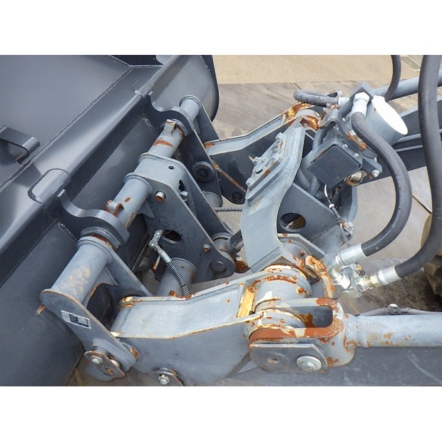 2014 كوماتسو WR12-6-44449884