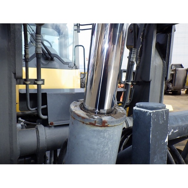 2014 كوماتسو WR12-6-44449890