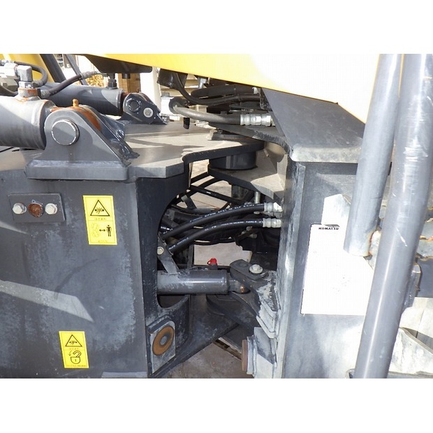 2014 كوماتسو WR12-6-44449893