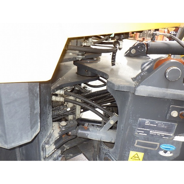 2014 كوماتسو WR12-6-44449897