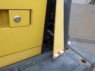 2014-komatsu-wr12-6-44449907