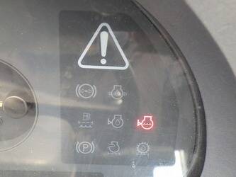 2014-komatsu-wr12-6-44449920