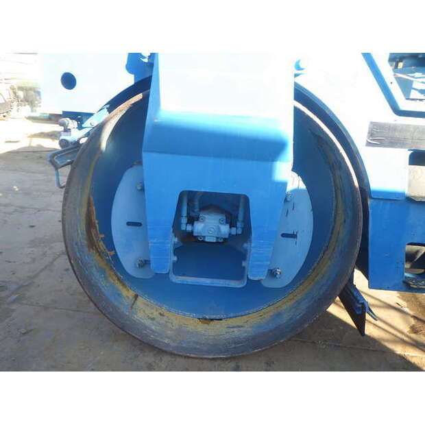 2010 BOMAG BW141AD-2-44449937