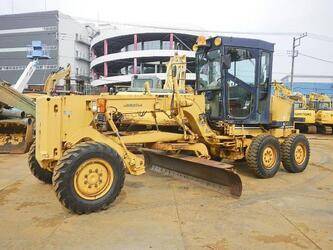 Image for MOTOR GRADERS 1994 Komatsu GD355A-1 for Sale in Luxembourg