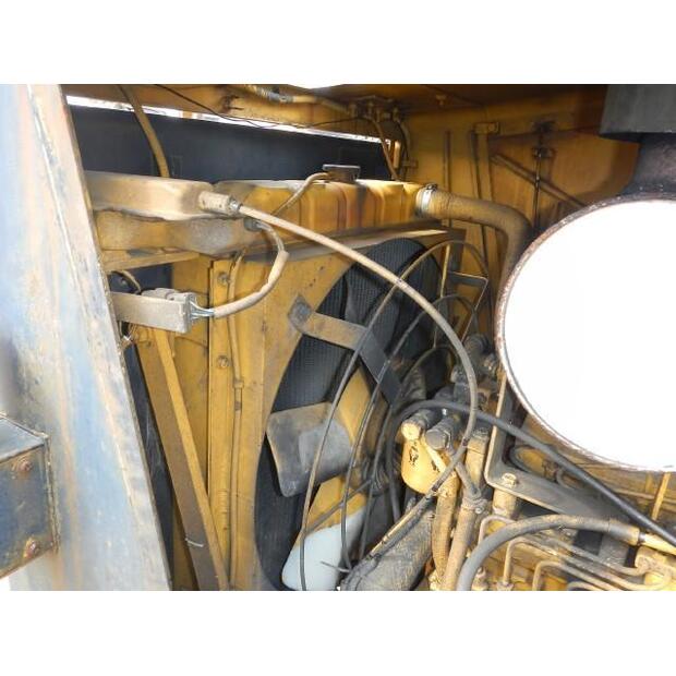 1994 Komatsu GD355A-1-44450079