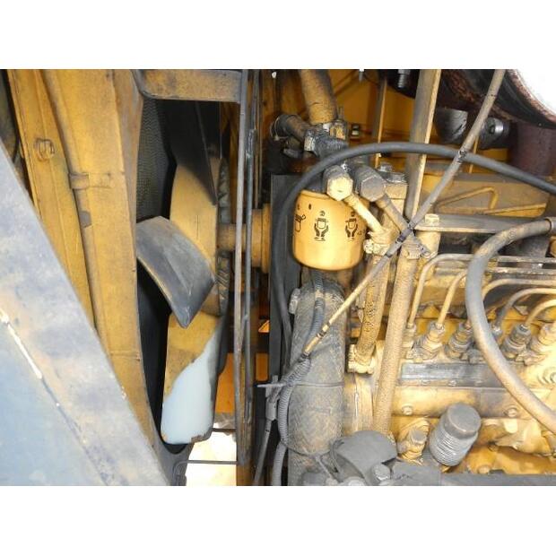 1994 Komatsu GD355A-1-44450080