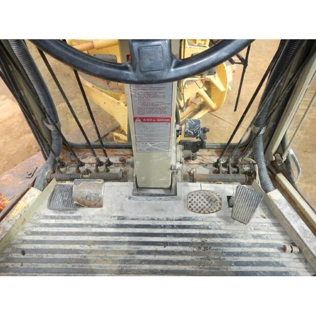 1994 Komatsu GD355A-1-44450103