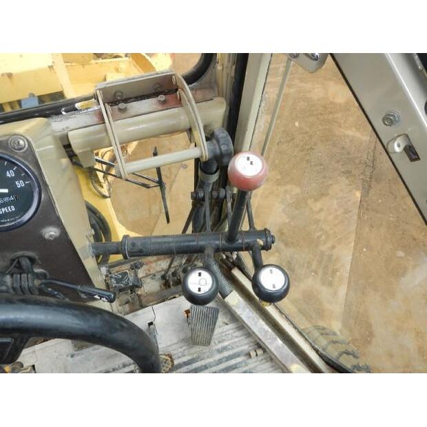 1994 Komatsu GD355A-1-44450105