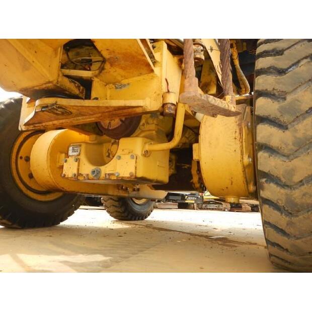 1994 Komatsu GD355A-1-44450123