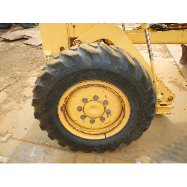 1994 Komatsu GD355A-1-44450129