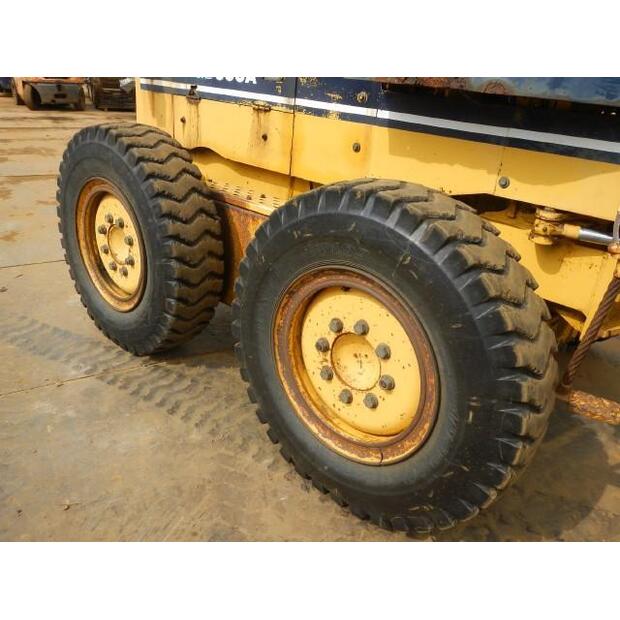 1994 Komatsu GD355A-1-44450170