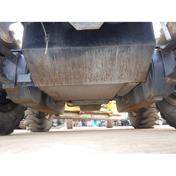 2006 كوماتسو GD405A-3-44450216