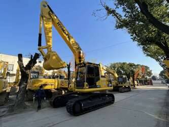 صورة ل 2022 كوماتسو PC200-8N1 للبيع في الصّين