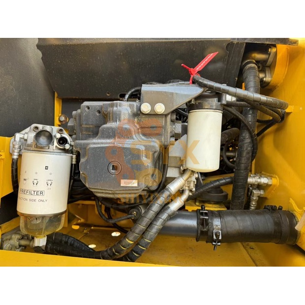 2022 Komatsu PC210-8LC-44450274