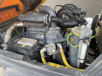 2015-atlas-copco-xas-97-dd-1397150-44450509