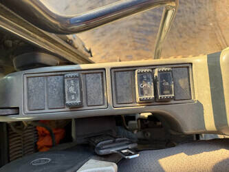 2013-hitachi-zx210lc-5b-1397153-44450581