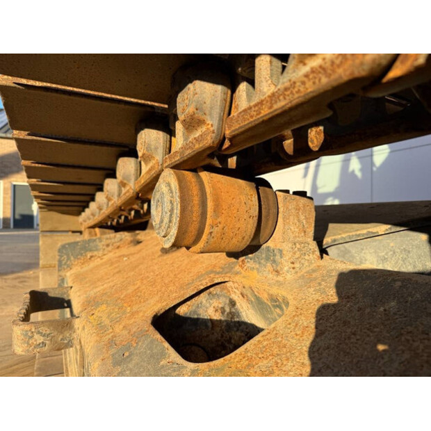 2013 Hitachi ZX210LC-5B-44450594