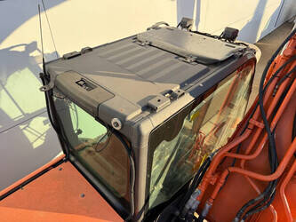 2013-hitachi-zx210lc-5b-1397153-44450600