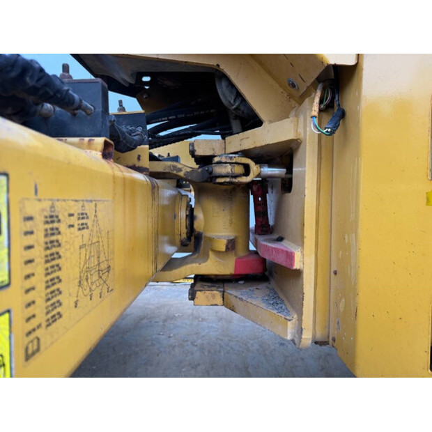 2011 كاتربيلر CP74-44450672