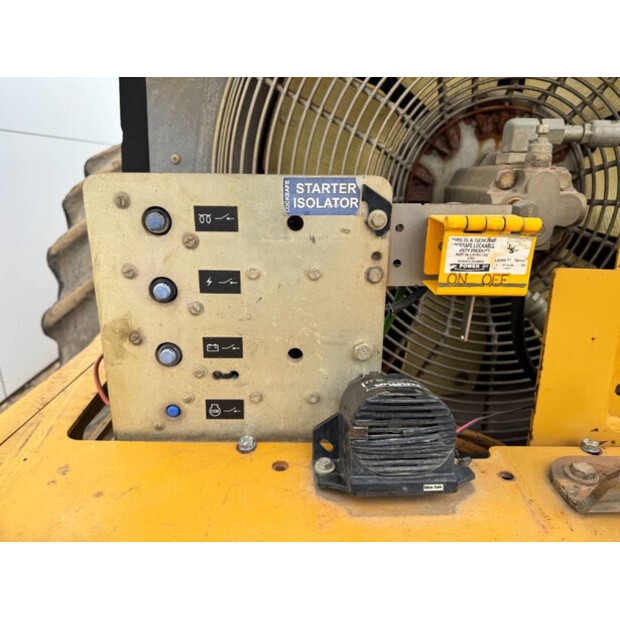 2011 كاتربيلر CP74-44450677